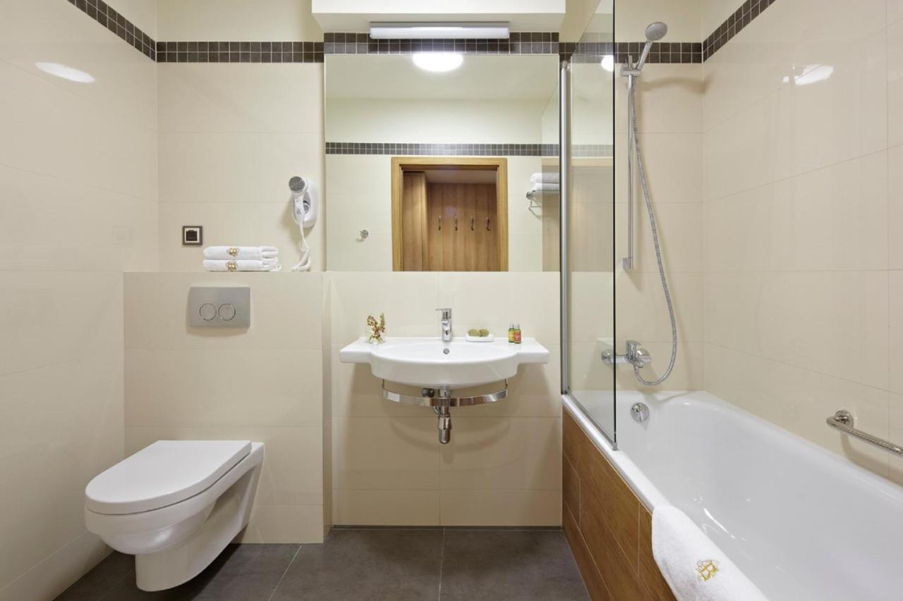 Mercure Wiazowna Brant ภายนอก รูปภาพ