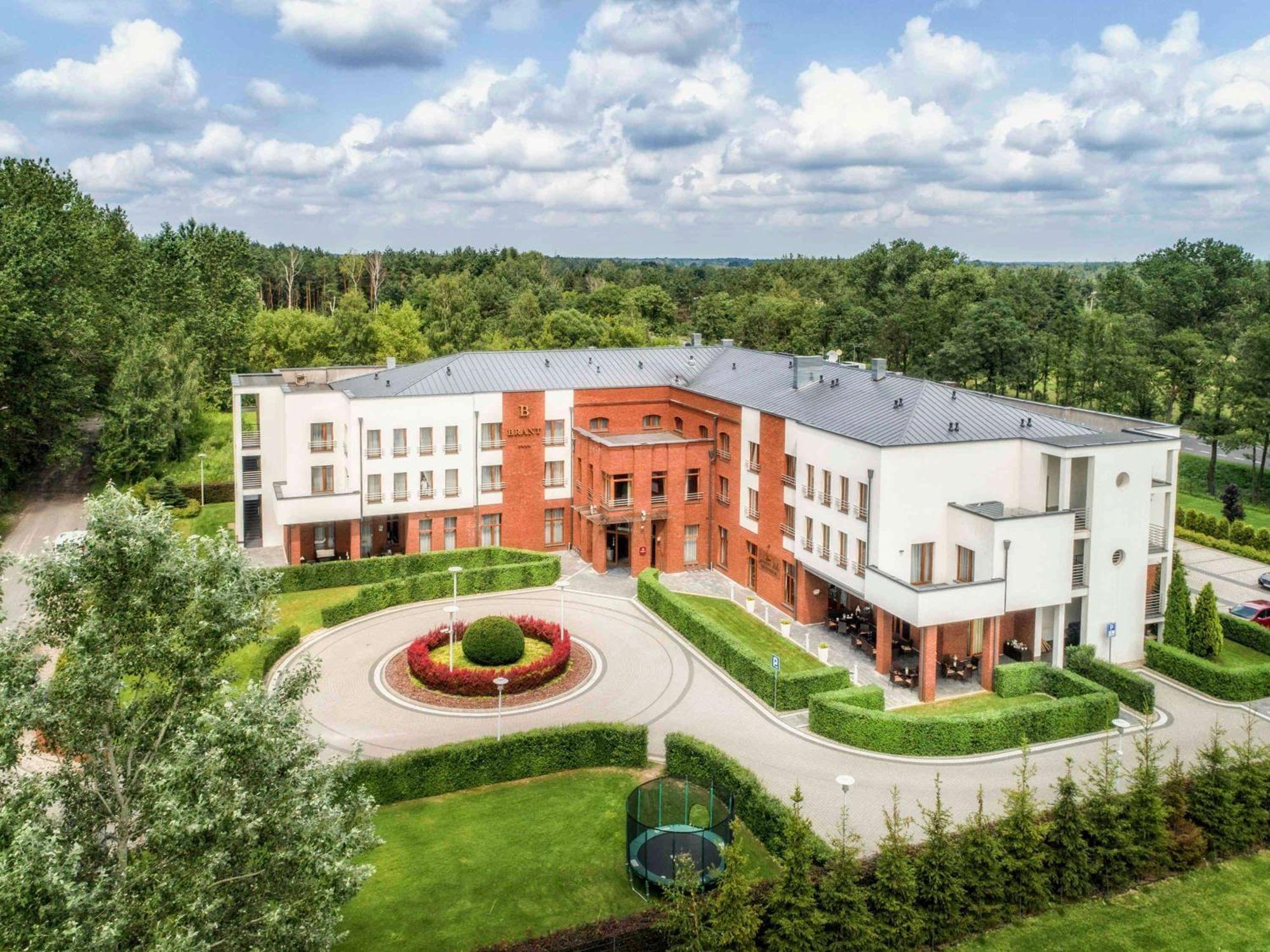 Mercure Wiazowna Brant ภายนอก รูปภาพ